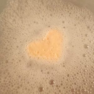 delush sweet heart bath bomb in bath tub cbd review by thecoughingwalrus