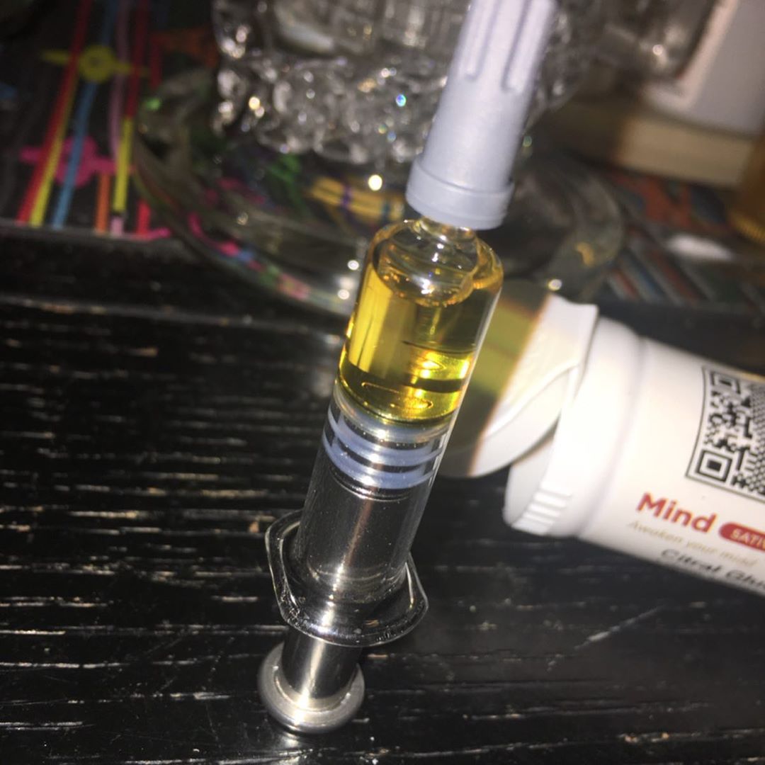 citral glue distillate from growhealthy sativa concentrate review by indicadam