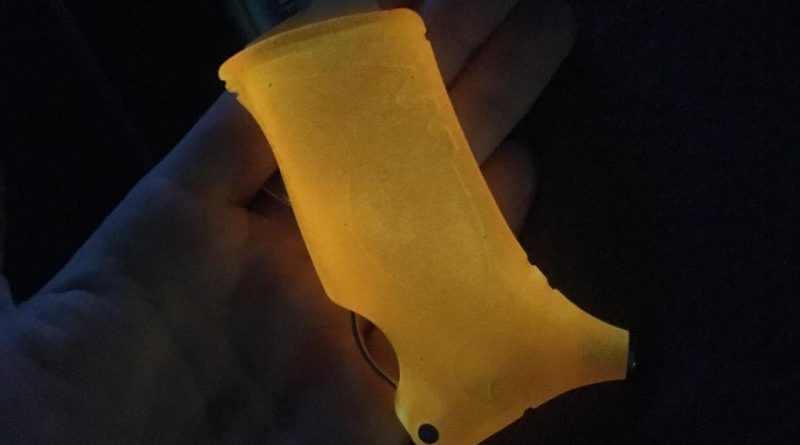 orange glow in the dark toker poker review by thecoughingwalrus