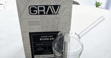 grav labs slush cup bubbler glass review by upinsmokesession