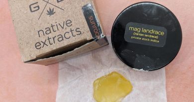 mag landrace shatter by goldleaf native extracts concentrate review by upinsmokesession