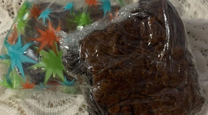 medbrownies catpiss hash oil infused brownies edible review by trippietropical