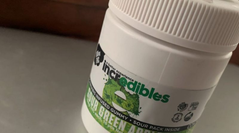 sour green apple incredibles gummies edible review by trippietropical