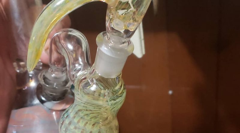 14mm slide horn bowl and ashcatcher by justin d glass review by cannasaurus_rex_reviews