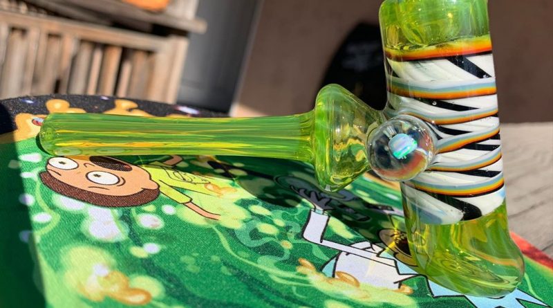 hammer by smug overdose glass review by diesel.dino