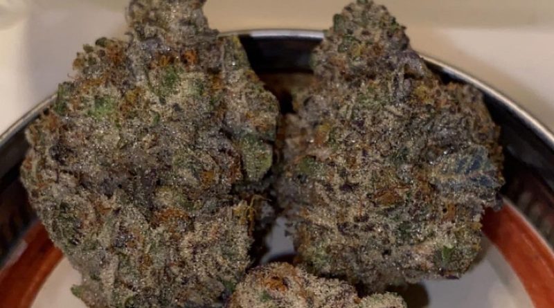 kush cake by mohave cannabis co strain review by slumpysmokes