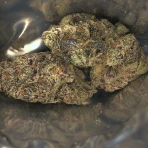 oopz all berries strain review by qsexotic reviews 2