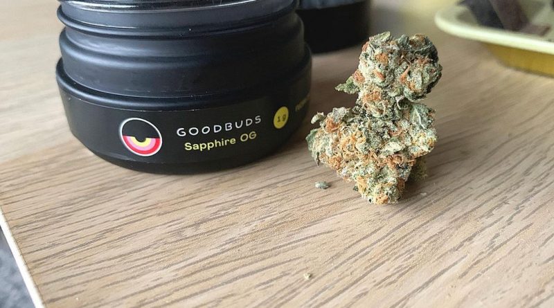 sapphire og by good buds strain review by brandiisbaked