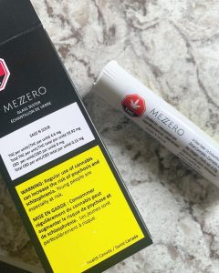 sour and sage tasterbat by mezzero strain review by brandiisbaked 2