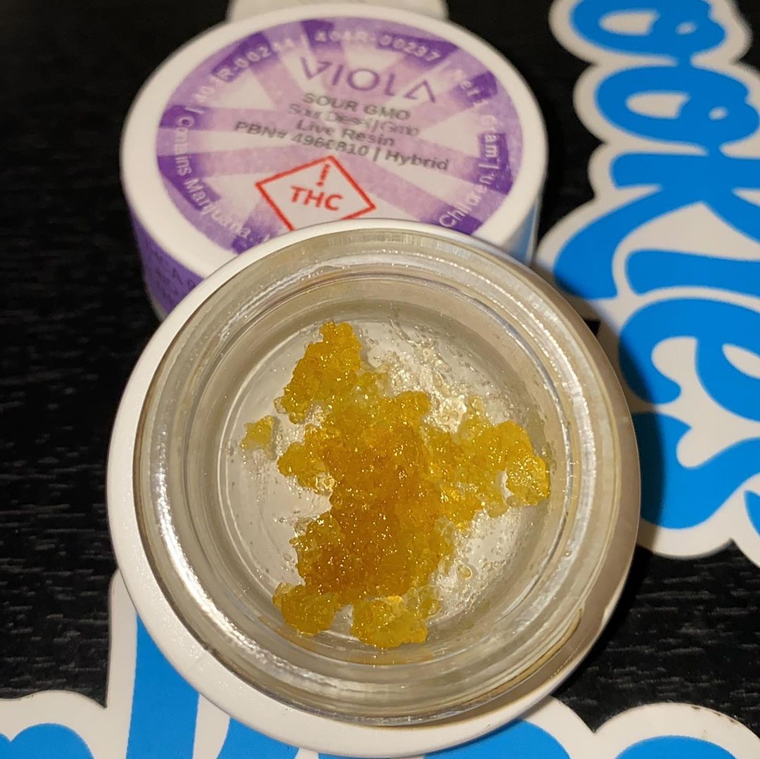 Dab Review: Sour GMO Live Resin by Viola - The Highest Critic