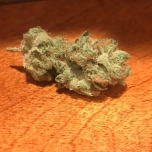 sour tangie by 710 labs strain review by canu_smoke_test 3