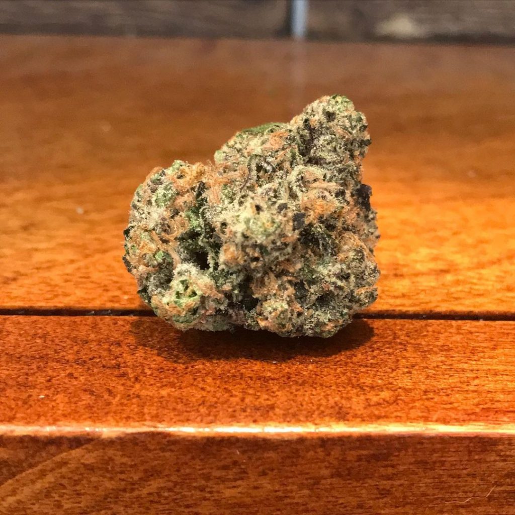 Strain Review: Headstash by Cali Kush Farms - The Highest Critic