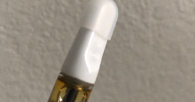 wedding cake live clear cartridge by cannavative vape review by thehighestcritic