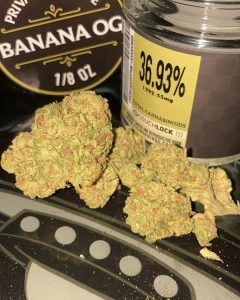 banana og by private reserve strain review by sjweed.review 2