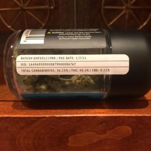 garlic starship by glass house farms strain review by can_u_smoke_test 2