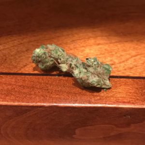 garlic starship by glass house farms strain review by can_u_smoke_test 3