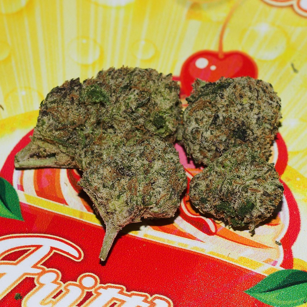 Strain Review: Lemon Cherry Frittlez by F.R.I.T.Z. - The Highest Critic