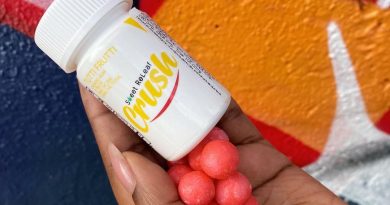 tutti frutti gumballs by sweet releaf edible review by upinsmokesession