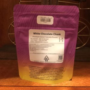 white chocolate chunk by l.a. family farm strain review by can_u_smoke_test 2