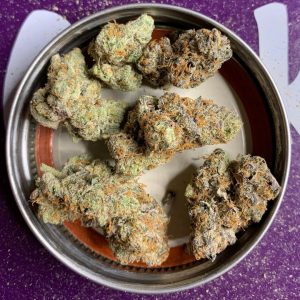 thizzles #8 by doghouse strain review by pnw_chronic 2