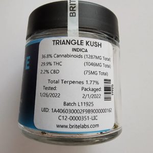 triangle kush by brite labs strain review by norcalcannabear 2