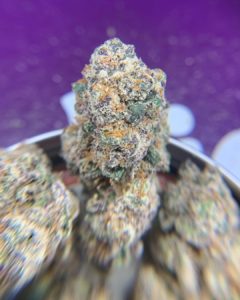 red runtz #5 by eugreen farms cultivar review by pnw_chronic 2