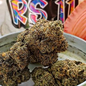 rs11 by logan local strain review by theweedadvocate 2