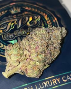blackberry milano by fog valley exotics strain review by dopamine 2