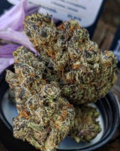 fig farms blue face vs figment strain review by theweedadvocate 2