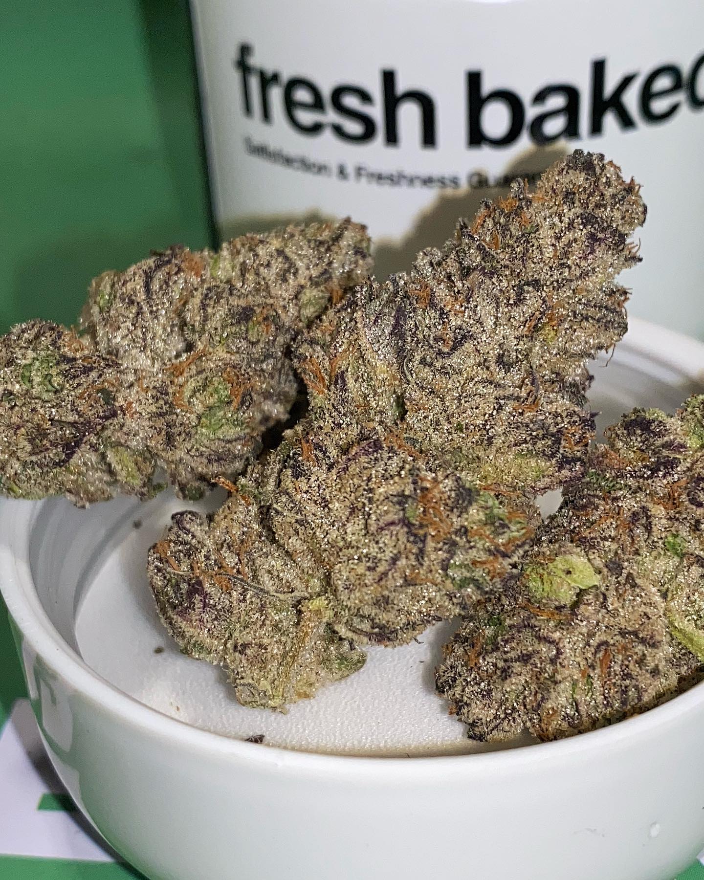 Strain Review Cream And Sugar By Fresh Baked The Highest Critic   Cream And Sugar By Fresh Baked Strain Review By Dopamine 