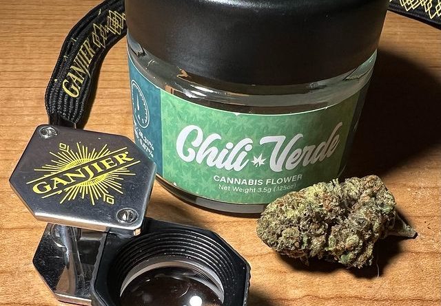 chili verde by that humboldt green strain review by justin_the_ganjier