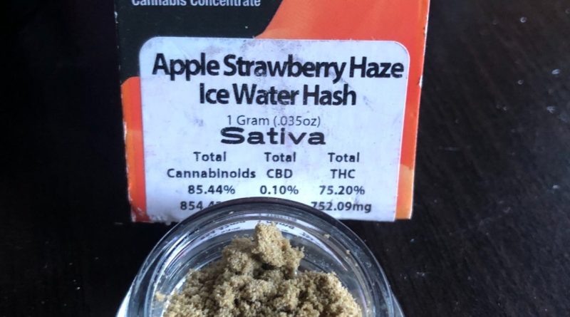 apple strawberry haze ice water hash by lime cannabis co review by caleb chen