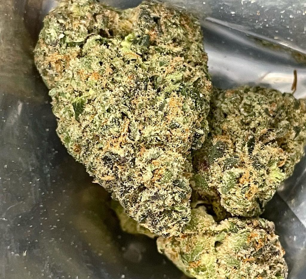 blow pop by preferred gardens strain review by thethcspot 2