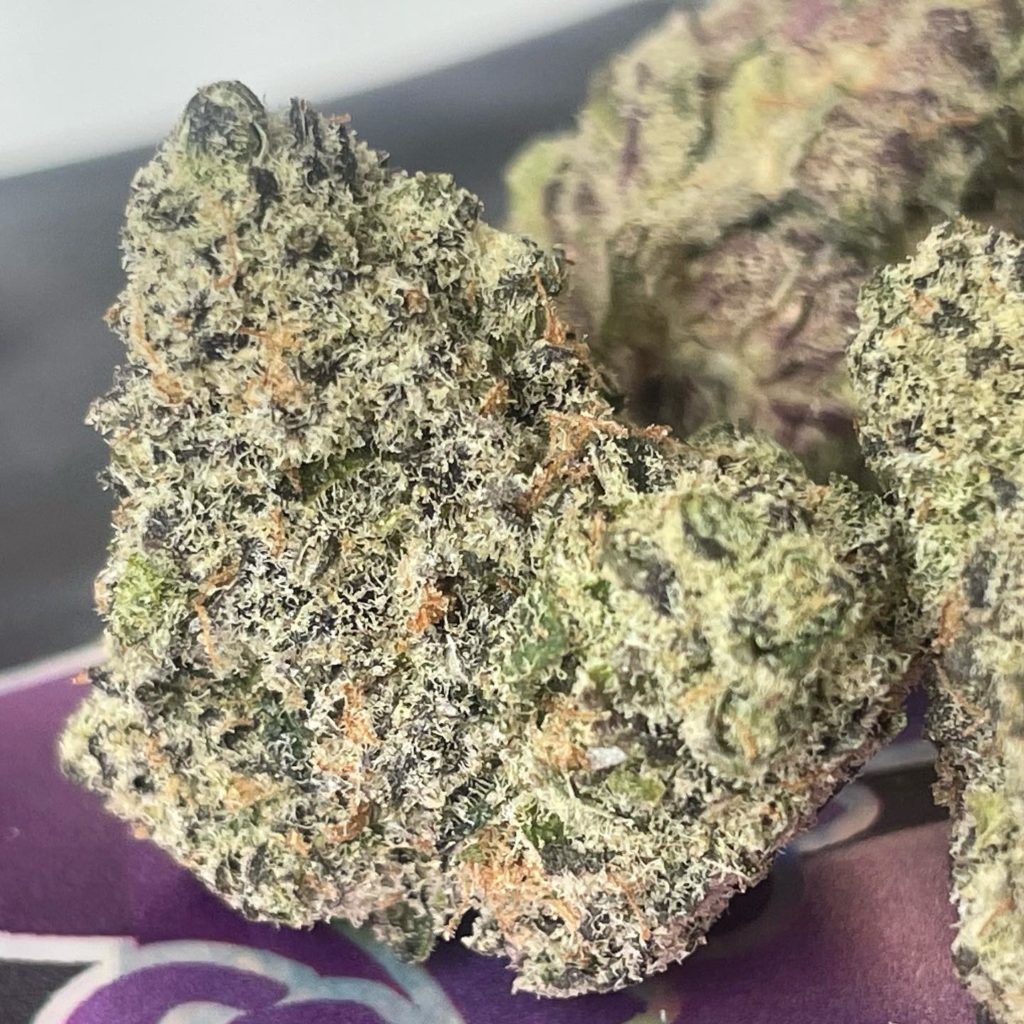 demon time by cannatique strain review by thethcspot 2