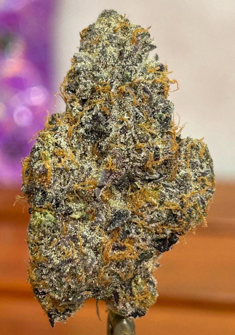 Strain Review: Carbon Fiber By Diamond Fire - The Highest Critic