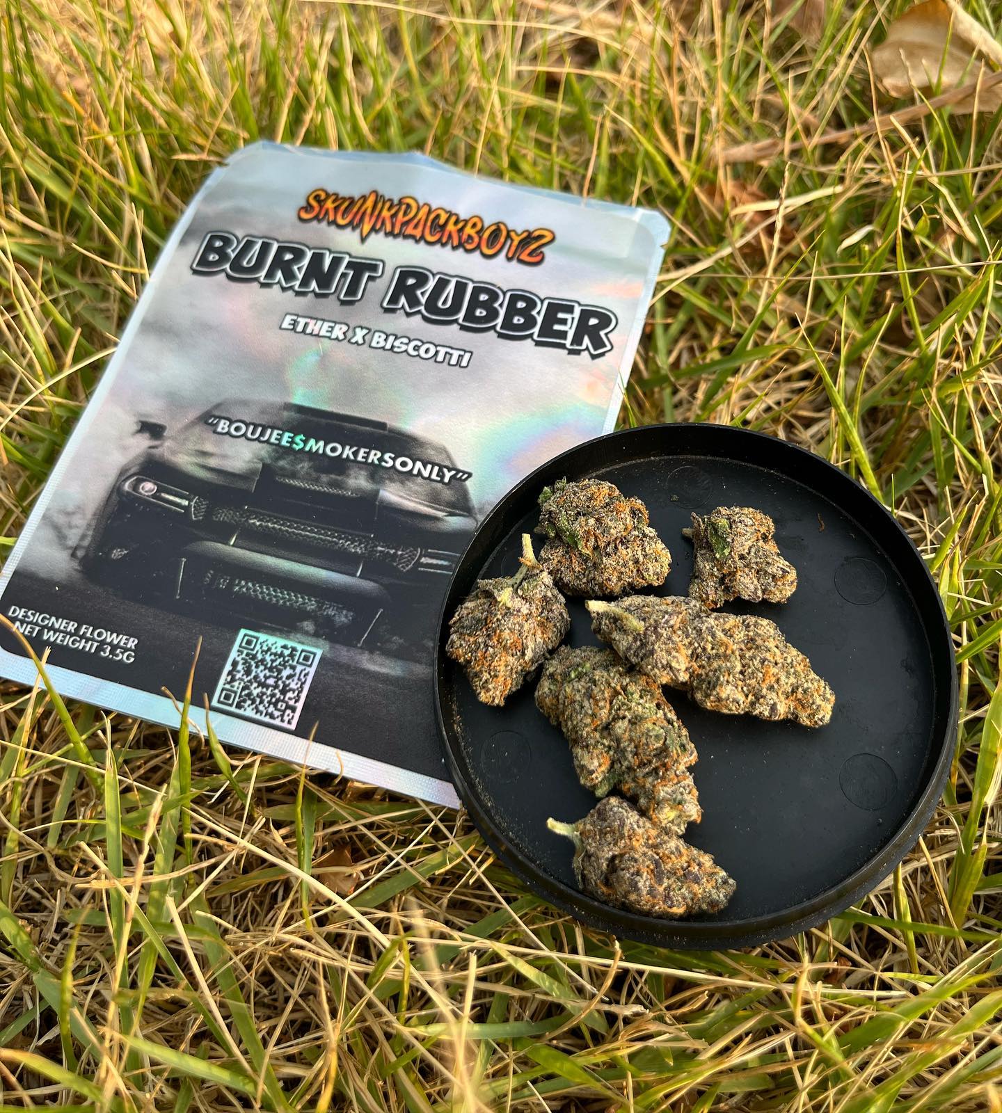 burnt rubber by skunkpackboyz strain review by averagejoeweedreviews
