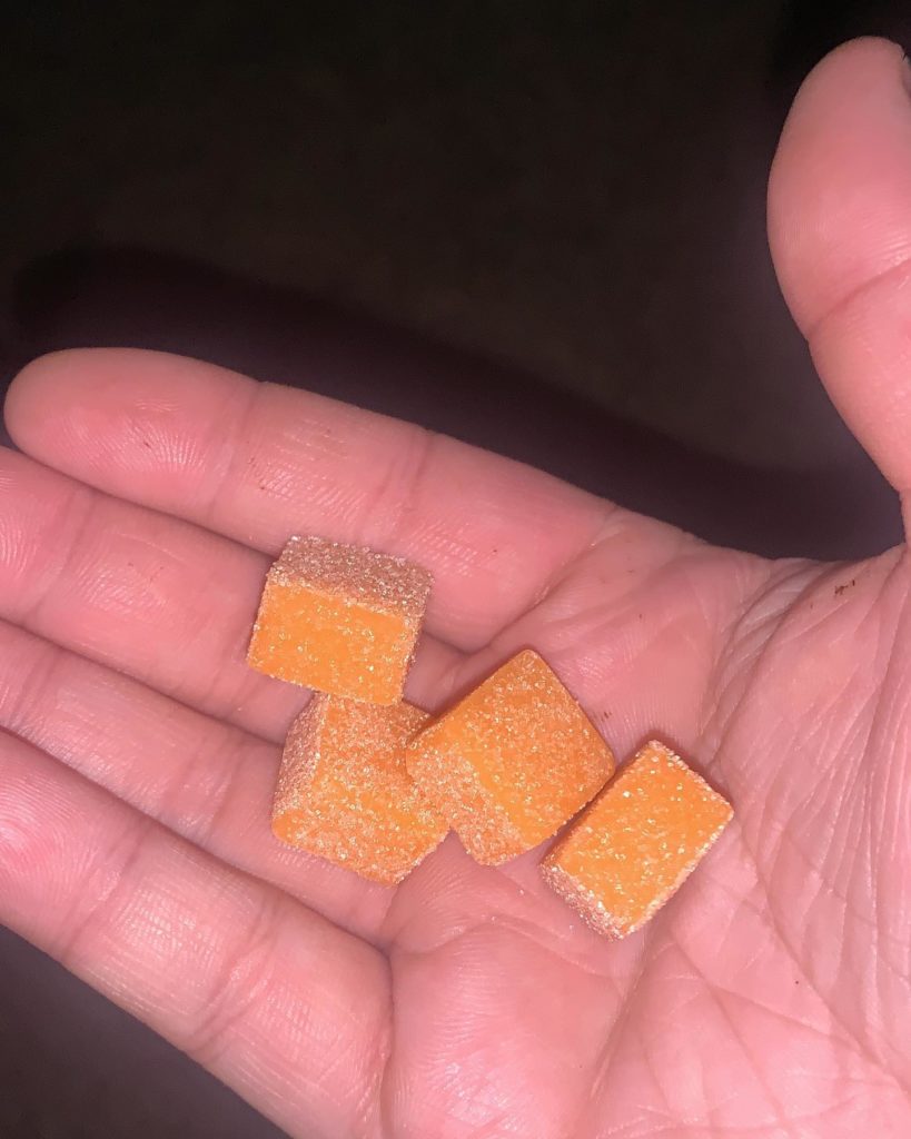 hash rosin gummies by cozy cubes edible review by reviews_by_jude 2