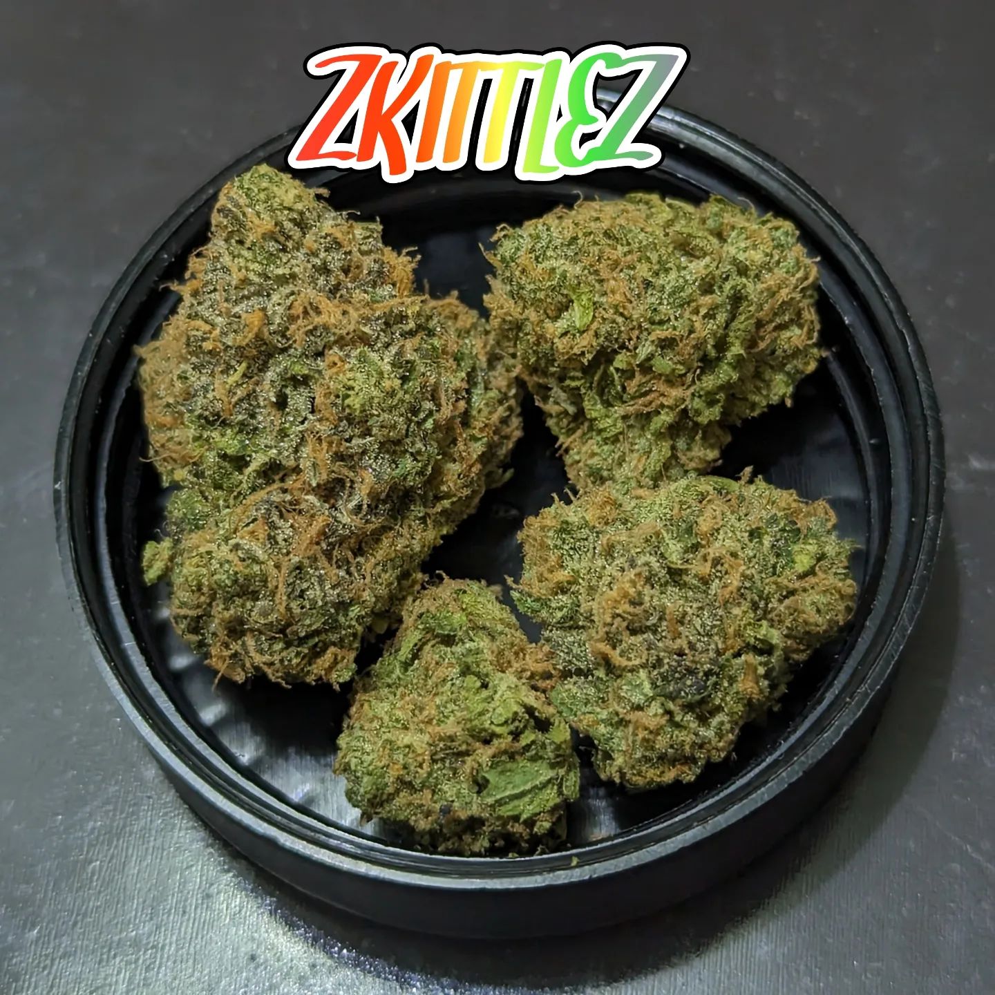 Strain Review: Zkittlez by Alien Labs - The Highest Critic