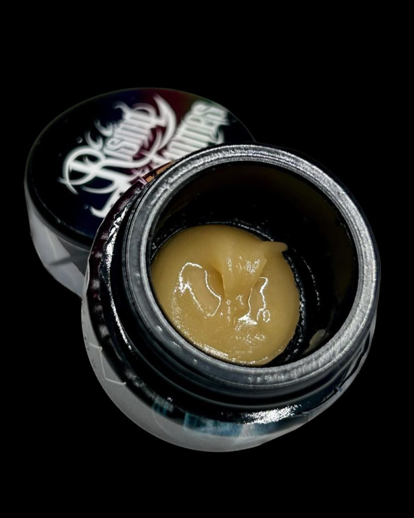 moonbow rosin by rising trichomes x mendoja farms hash review by cali_bud_reviews