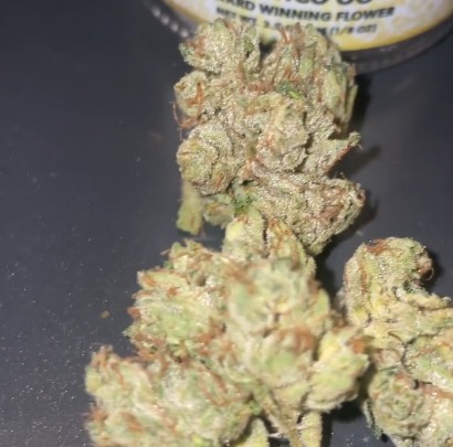 kushco og by kush company strain review by lungfood