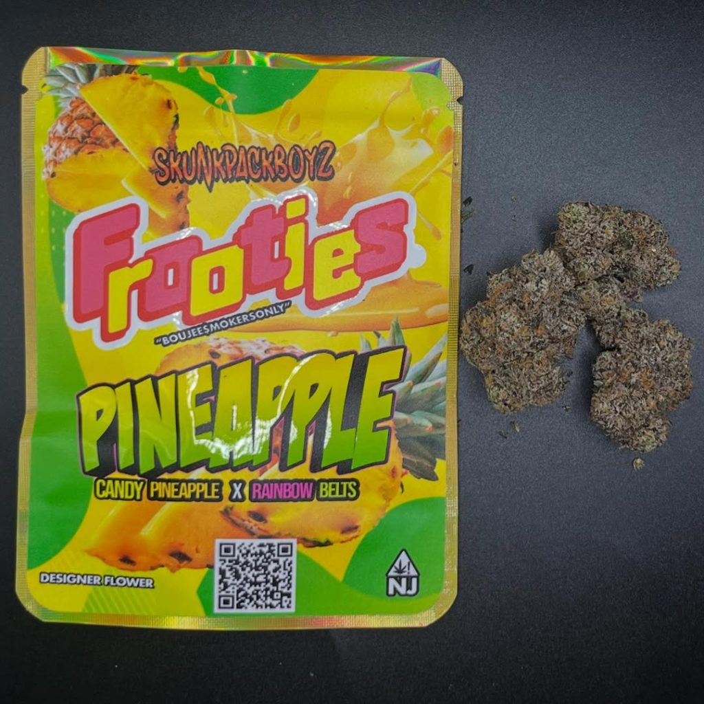 pineapple frooties by skunkpackboyz strain review by averagejoereviewsnj 2