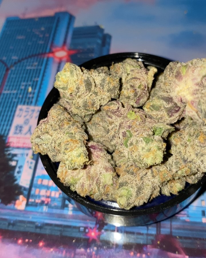 violet night by alien labs strain review by jointswithjalen 2