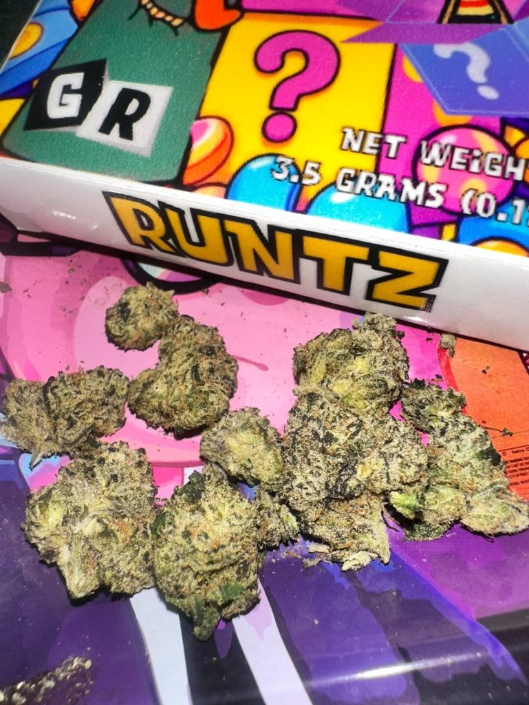 mystery candy of flapjack by g-town runts strain review by candylandreviews