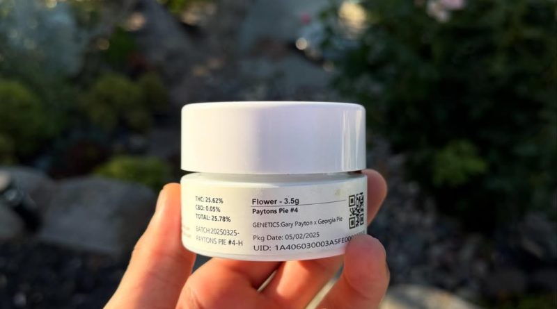paytons pie 4 by 710 labs strain review by yieldisdead 2