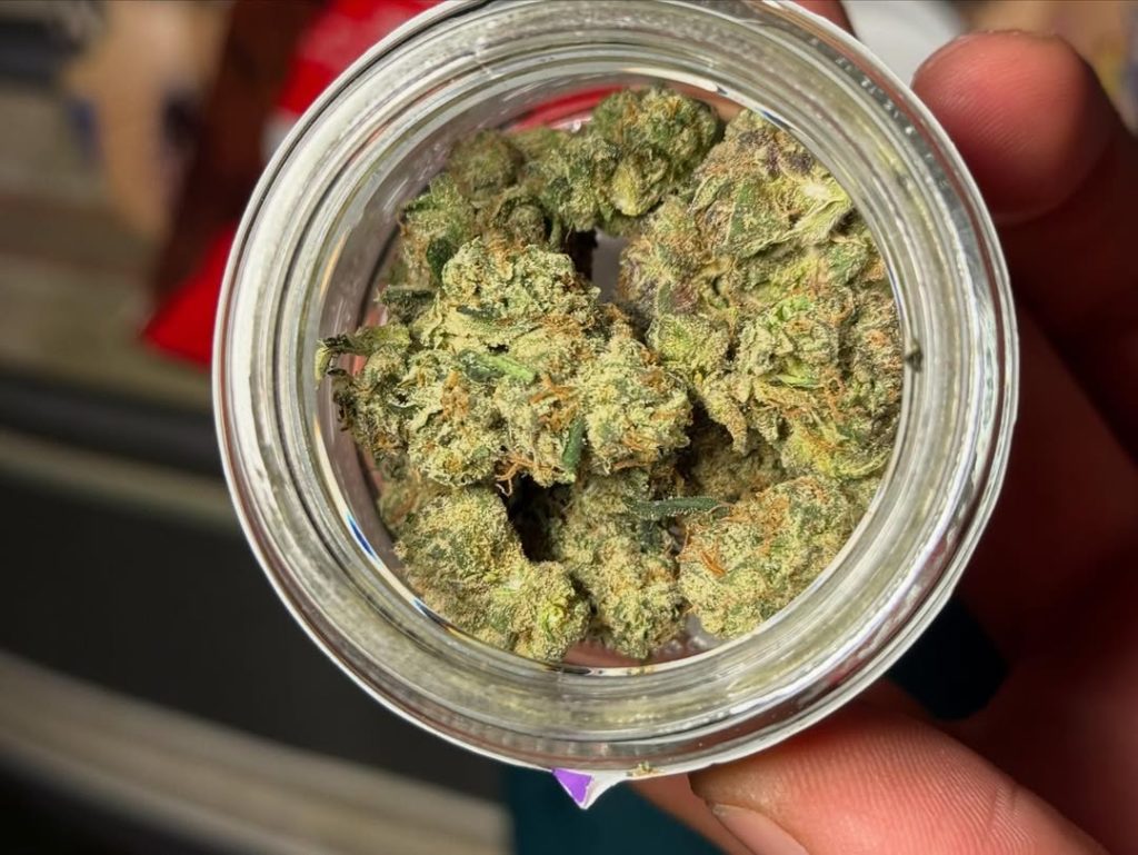 runtz by green dragon strain review by yieldisdead 2