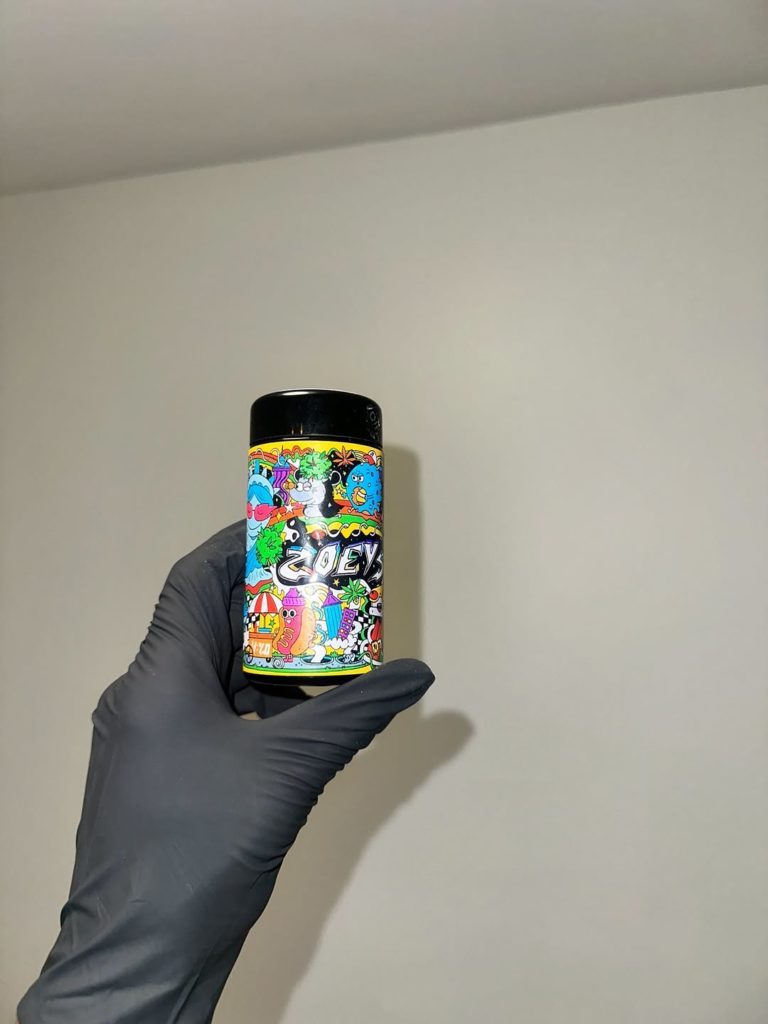 zoeys 420 batch by zoeys ca strain review by candylandreviews