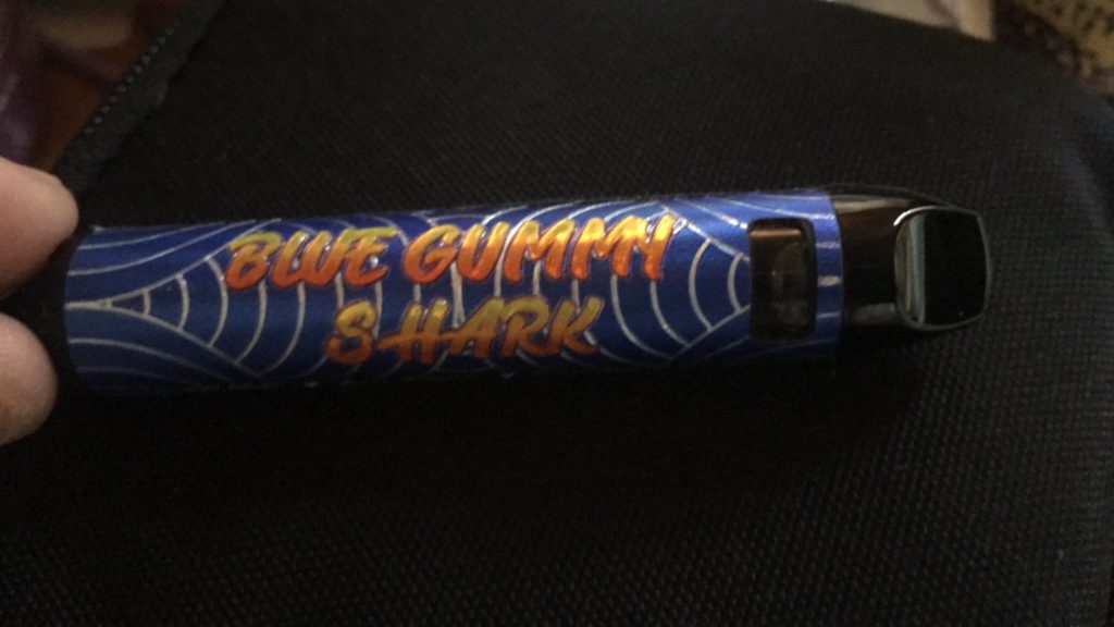 blue gummy shark live rosin vaporizer by sqzd vape review by caleb chen