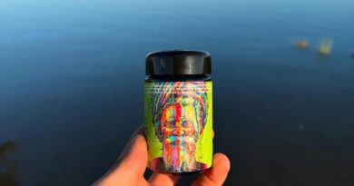 laughing gas by baba ku farms strain review by yieldisdead 2