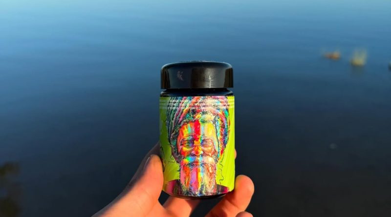 laughing gas by baba ku farms strain review by yieldisdead 2
